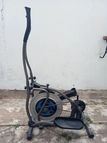 Elíptico Orbitrek com velocímetro Novíssimo