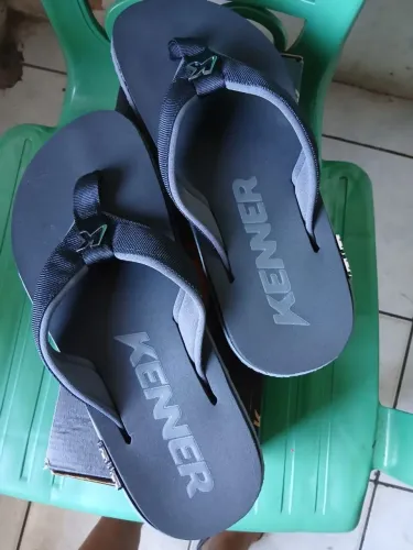 Vendo chinelo Kenner original