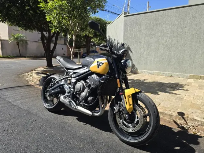 TRIDENT 660