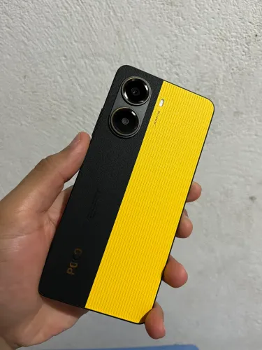 Poco X7 Pro 256GB / 16GB RAM (Impecável + Acessórios Originais)
