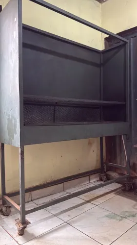 Churrasqueira para espetinho