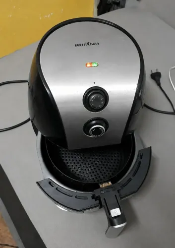 Airfryer Britânia