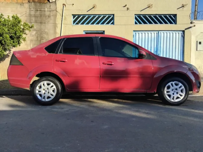 Ford Fiesta Sed. 1.6 8V Flex 4P 2012