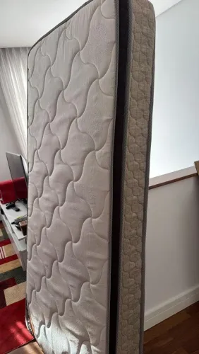 Colchão solteiro tamanho padrão, confira!