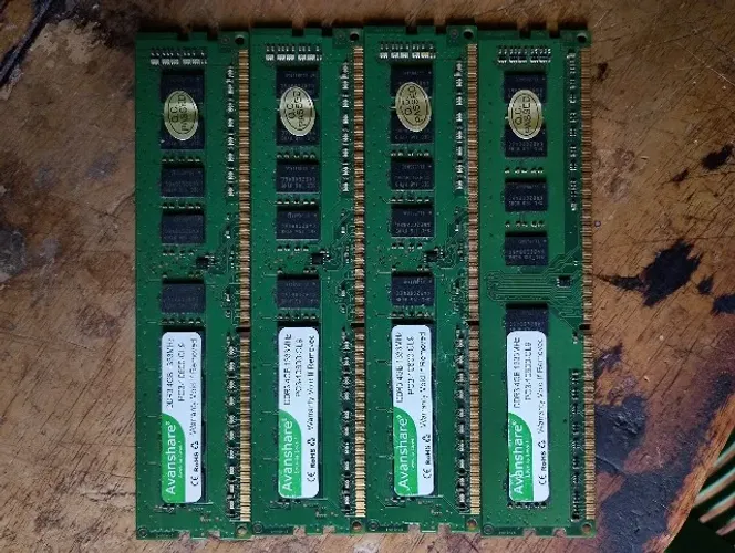 MEMORIAS DDR3 4X4GB 1333mhz