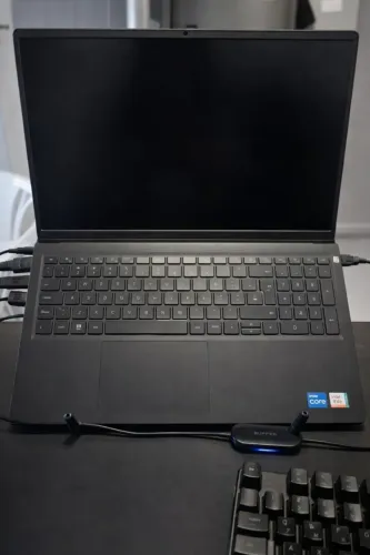 VENDO NOTEBOOK DEll INSPIRON 15 