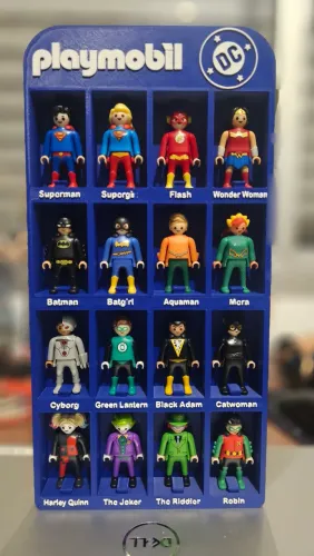 Lote Playmobil DC coleção Kinder completa 