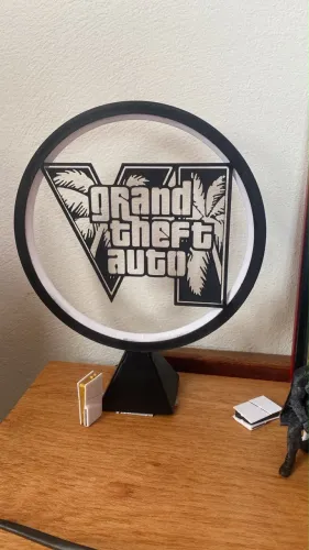 Luminária GTA6 + Chaveiro PS5 Colecionador