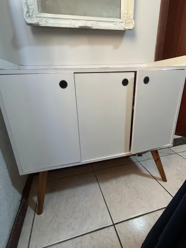 Escrivaninha em bom estado