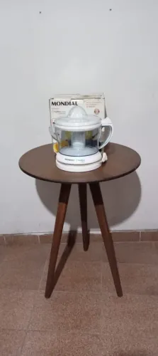 Espremedor de Frutas Mondial