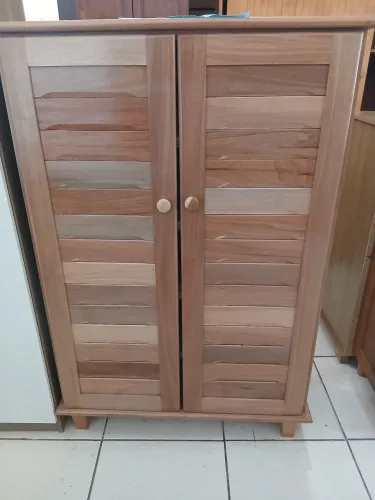 Cômoda sapateira