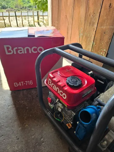 MOTOR MOTOBOMBA A GASOLINA