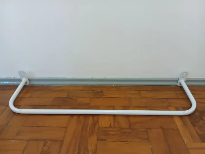 Arara de parede 1m