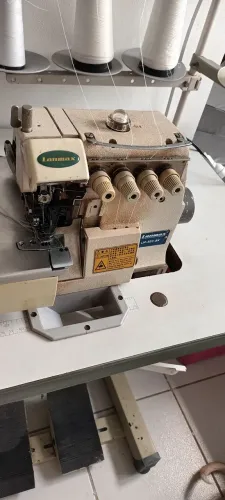Máquina Overlok Interlock Industrial