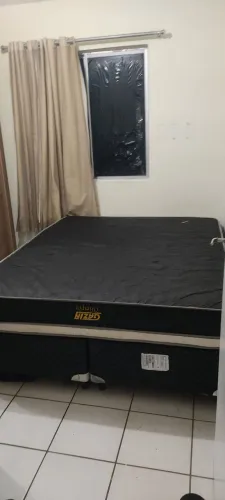 Cama box casal queen