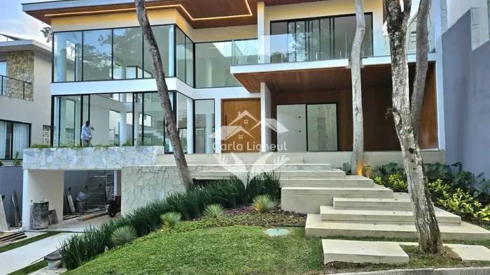 Carla Ligneul vende mansão Reserva Itanhangá  com 5 quartos  Rio de Janeiro - RJ