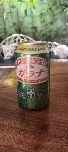 Lata Guaraná decorativa