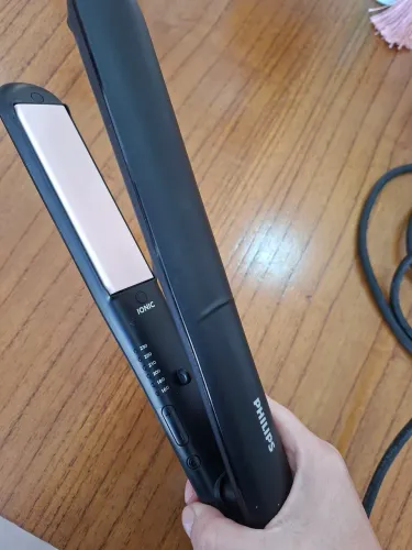 Prancha alisadora Philips com 6 temperaturas