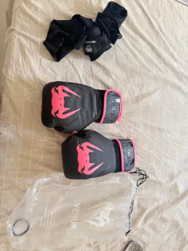 Luvas de boxe Rosa Venum