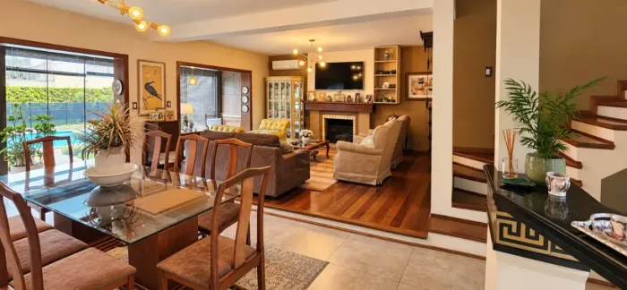 Casa com 3 dormitórios, piscina e espaço gourmet no Fragata!