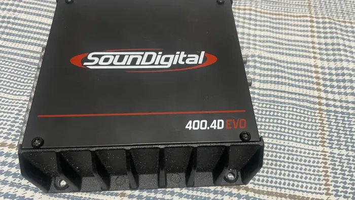 Módulo SoundDigital 400.4D para Carro