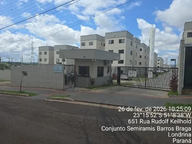 Oportunidade valiosa Apartamento no Conjunto Semiramis Barros Braga, Londrina - PR, Apto