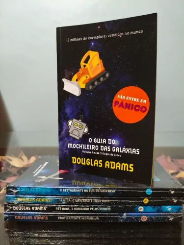 O Guia do Mochileiro das Galáxias 1 ao 5 - Coleção Completa