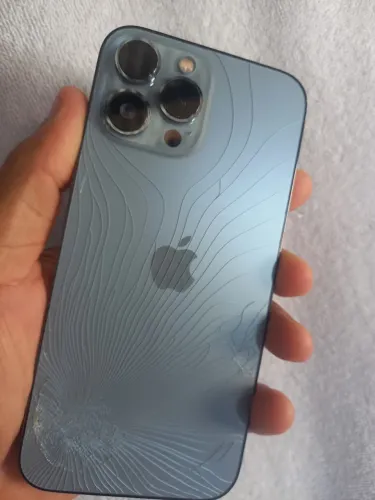 iPhone 13 Pro Max 128 GB Bateria 78% Valor 2,200$ Sem choro ?