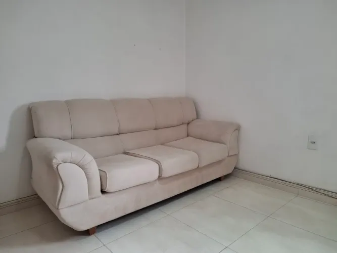 Sofá 3 lugares 