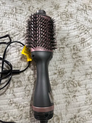 Escova secadora bivolt