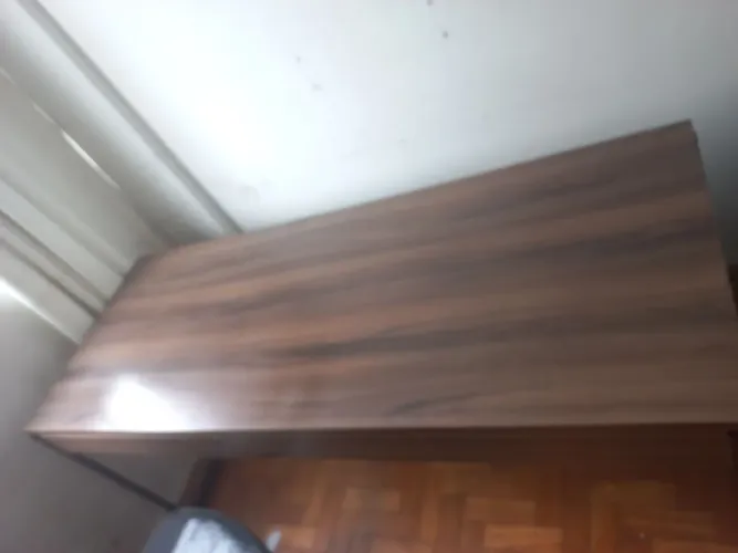 MESA PRA ESCRITÓRIO 1,80 POR 75 CM