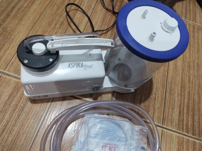 Aspirador Aspiramax de Secreção E Líquido