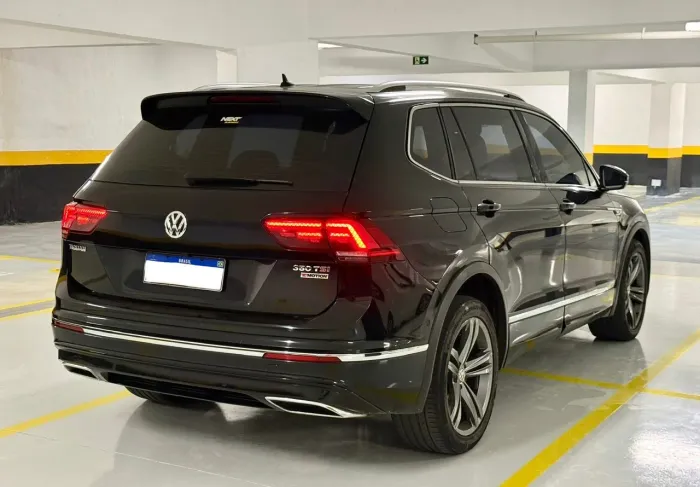 Volkswagen Tiguan Allspac R-line 350 TSI 2.0 4X4 2018