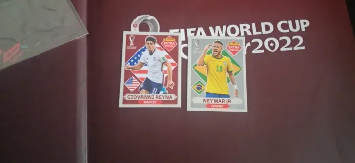 Figurinhas Legend Copa do Mundo Qatar 2022:- Giovanni Reyna Bordo e Neymar Jr Prata