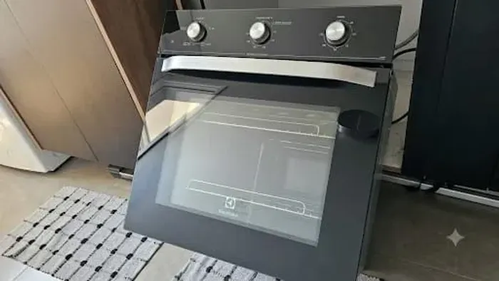 Forno Elétrico de Embutir Electrolux 80L