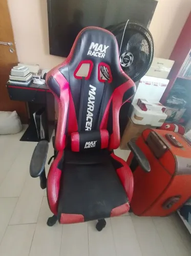 Cadeira gamer MaxRacer Skilled Vermelha 