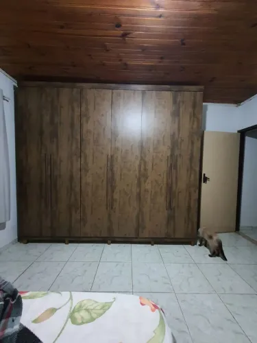 Guarda Roupa 6 portas