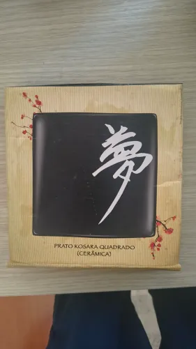 Prato Oriental Kosara Quadrado em Cerâmica - Novo