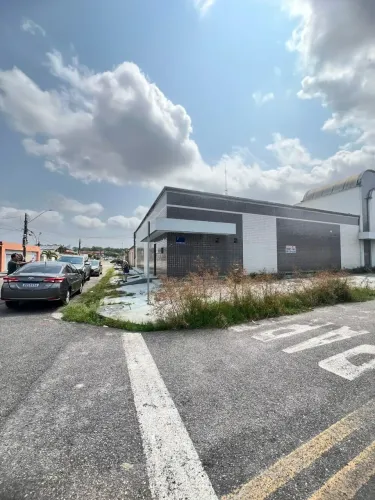 Conjunto Euclides Figueiredo | Prédio Comercial | 1.400m²
