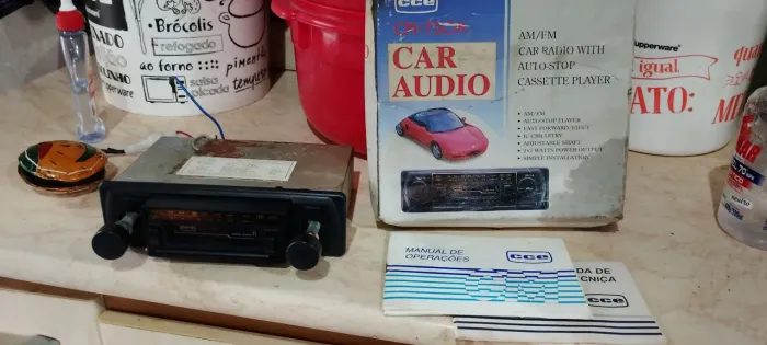 rádio toca fitas relíquia CCE cm-750x