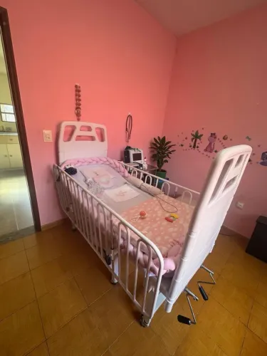 CAMA HOSPITALAR INFANTIL 