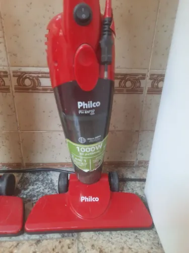 ASPIRADOR DE PÒ PHILCO PORTÁTIL VERTICAL COM RODINHAS SUPER PRÁTICO COM1000W DE POTÊNCIA