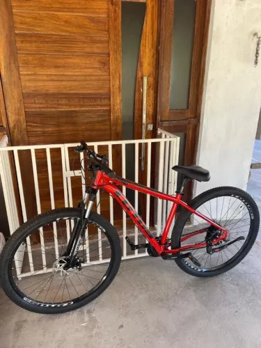 Bicicleta Lotus Nitro Vermelha