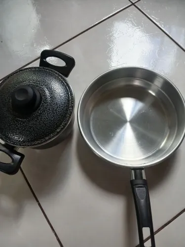 1 panelinha + 1 frigideira 