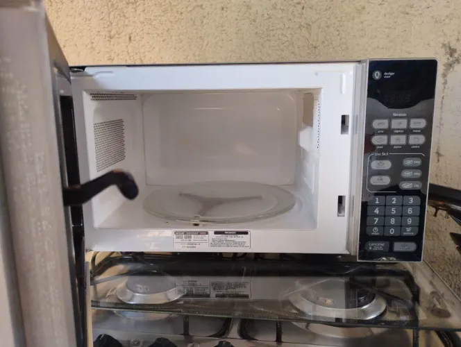 Microondas inox espelhado