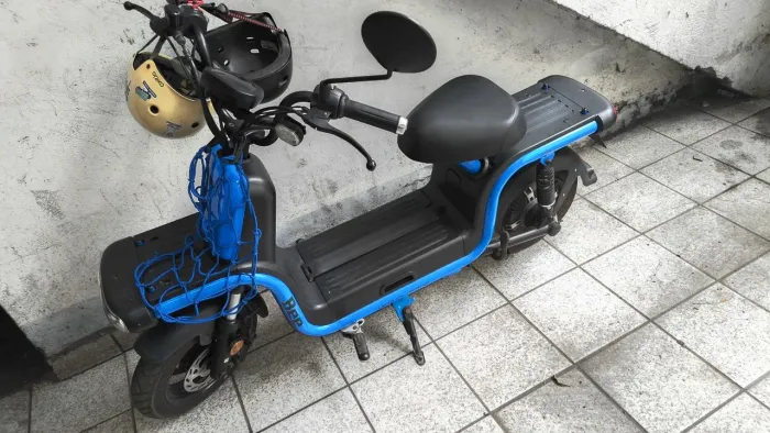 Bee u1 motor Bosch 800w raridade elétrica azul