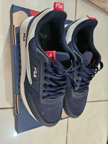 Fila Retro Flag Masculino °39 (seminovo) <br>R$ 160,00