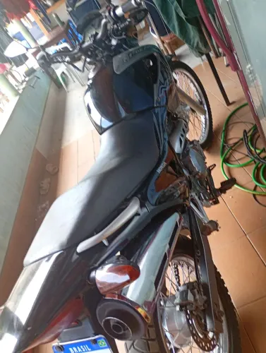 Moto muito boa só pegar e anda... Aceito proposta valor 14000 mil