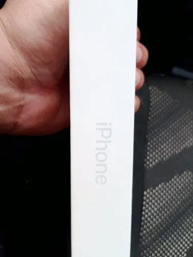 Vendo iPhone 15 normal 256gigas 