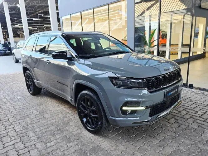 Jeep Commander Black Hurricane 2.0 4X4 TB AUT 2025